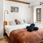 Pilanous - E-alpine - Swiss Alps Apartment *
