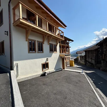 Pilanous - E-alpine - Swiss Alps Apartmán
